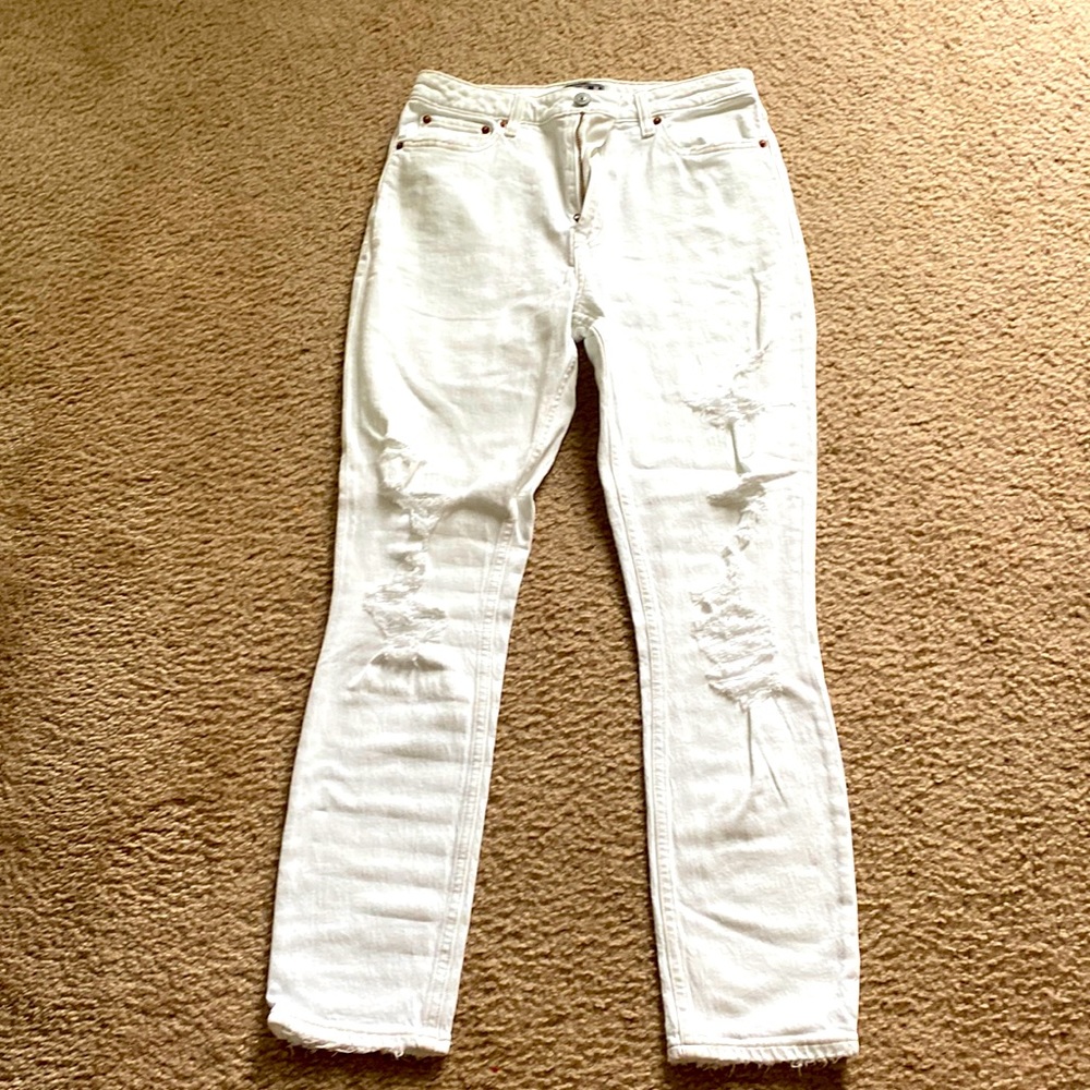 Abercrombie & Fitch high rise slim size 28/6
